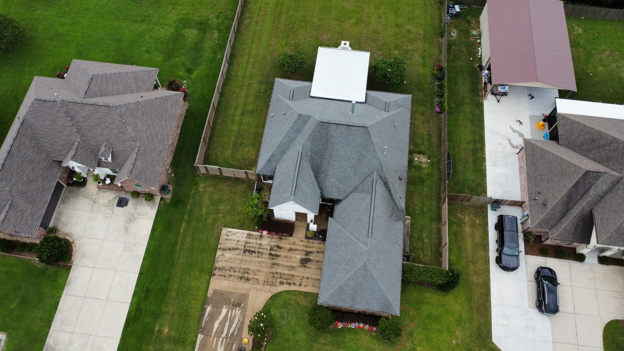 Stunning softwash / Roof wash in Thiboduax Louisiana