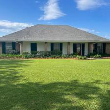 House fence cleaning