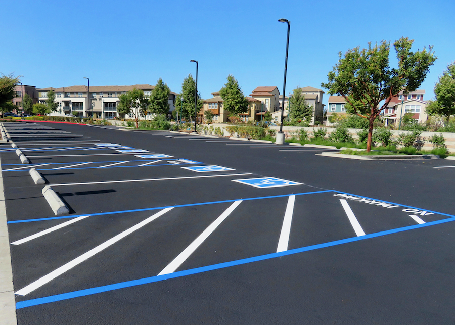 Parking lot striping service